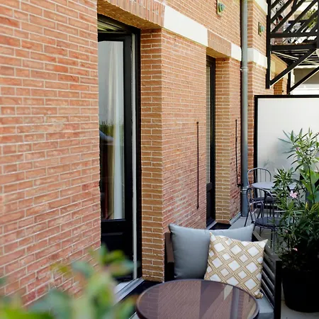 Hotel Maison Decoret - Relais & Chateaux