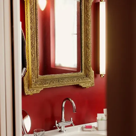 Hotel Maison Decoret - Relais & Chateaux