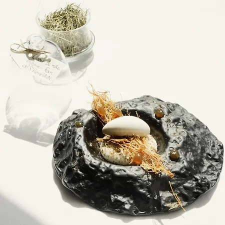 Hotel Maison Decoret - Relais & Chateaux